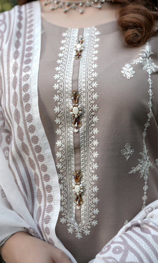 3 Piece Stitched Cotton Lawn Embroided Suit EJ-105